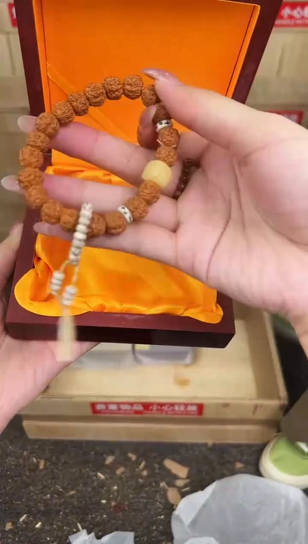 万家文玩阁小金刚菩提链接@@SP231