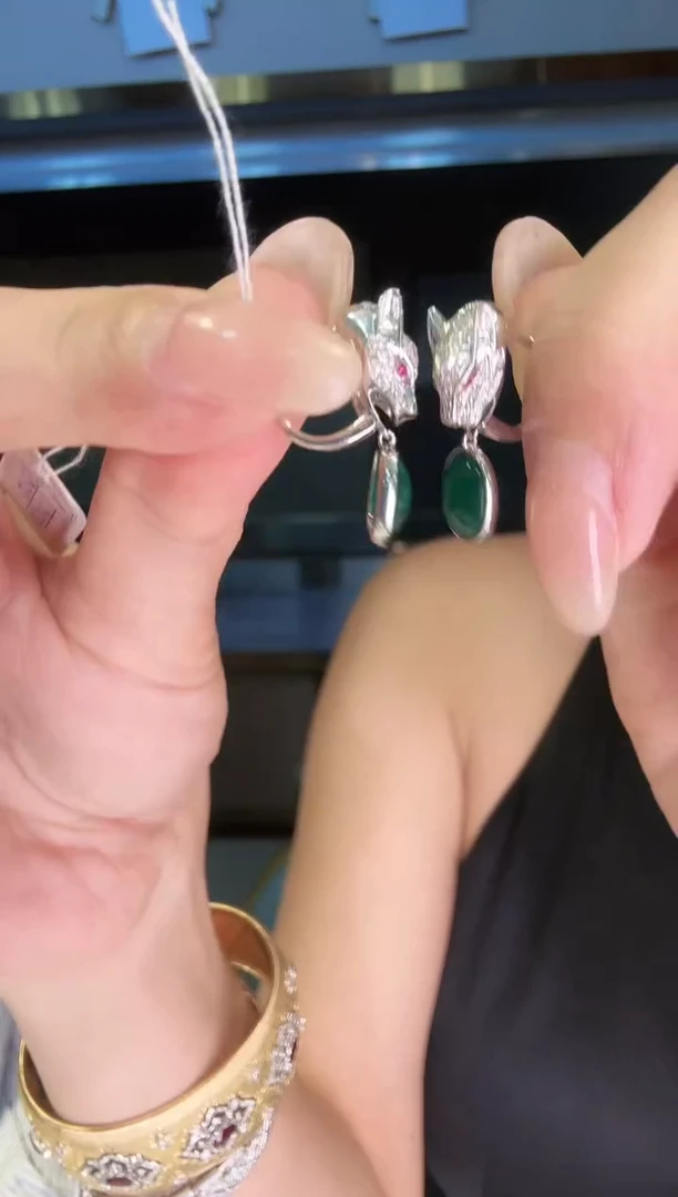 18K金镶嵌耳饰祖母绿2.00ct