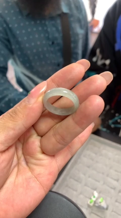 【闪购商品】定制翡翠未镶嵌8956335.