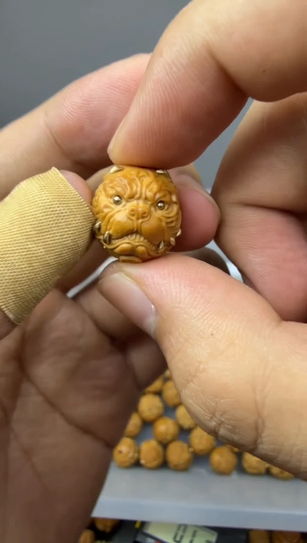 吊坠猴头核桃新款 狗王  重工