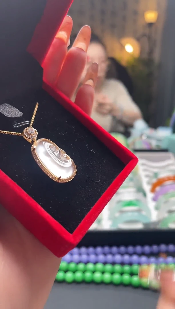 静宝石英岩手镯ZC