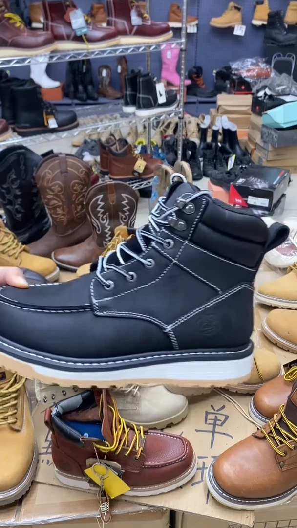 牛皮40码，皮鞋码，磨砂黑875工装靴默认瑕疵