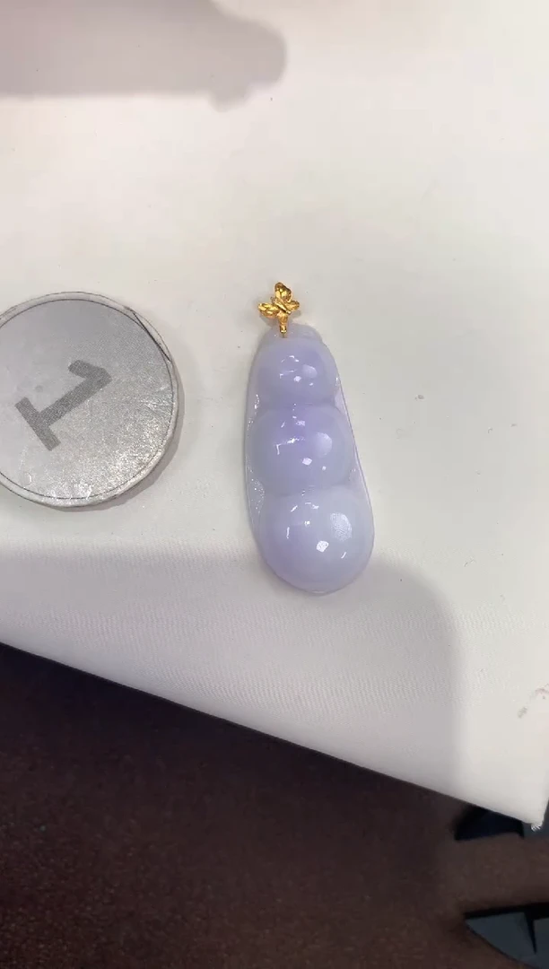 颈饰18K金镶嵌翡翠天然缅甸a货翡翠