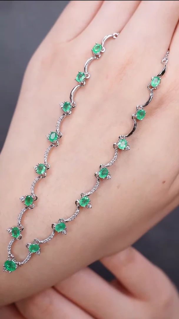 颈饰银S925镶嵌祖母绿颈饰