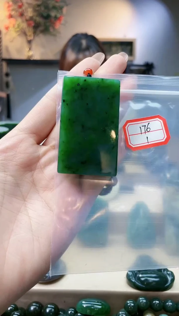 未镶嵌和田玉挂件1