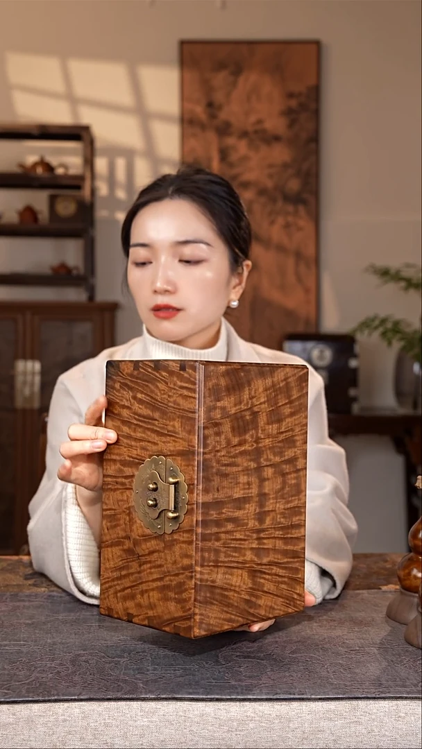 乌木类家具金丝楠阴沉木 满水波首饰盒