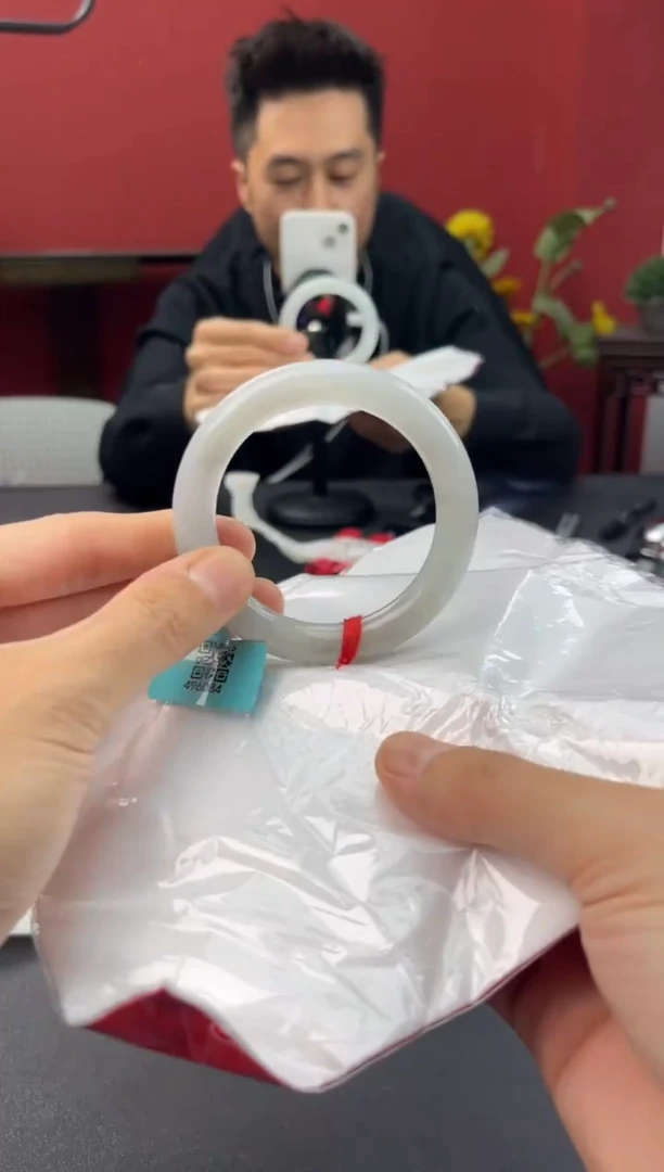 未镶嵌手镯翡翠5   53