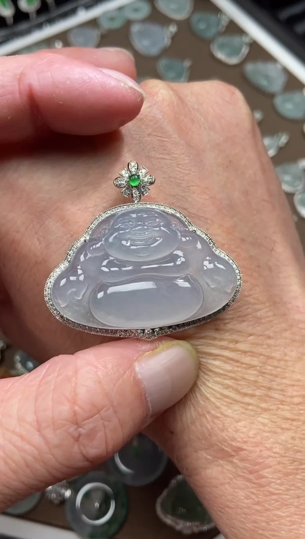 【闪购商品】翡翠吊坠(不含链)18K金镶嵌佛公