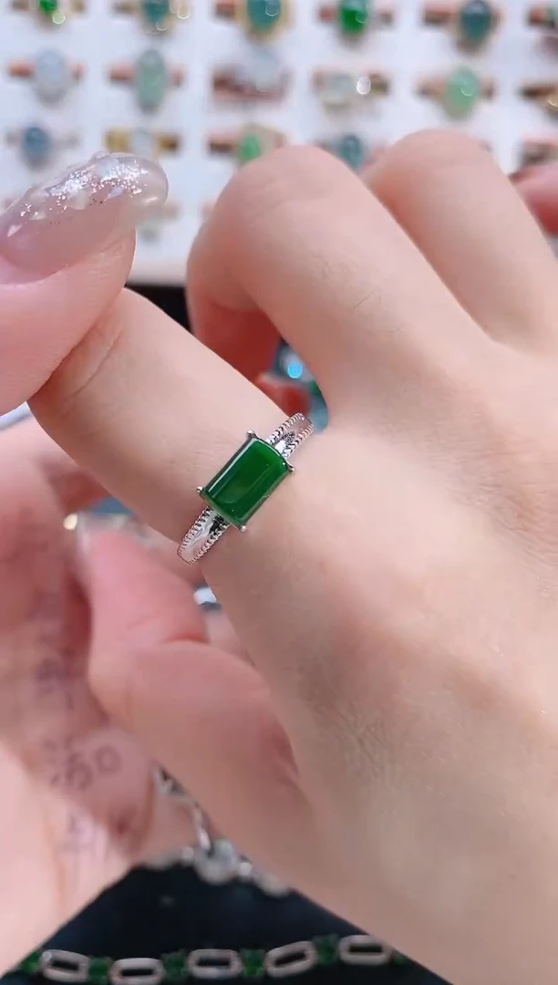 银S925镶嵌戒指翡翠天然翡翠