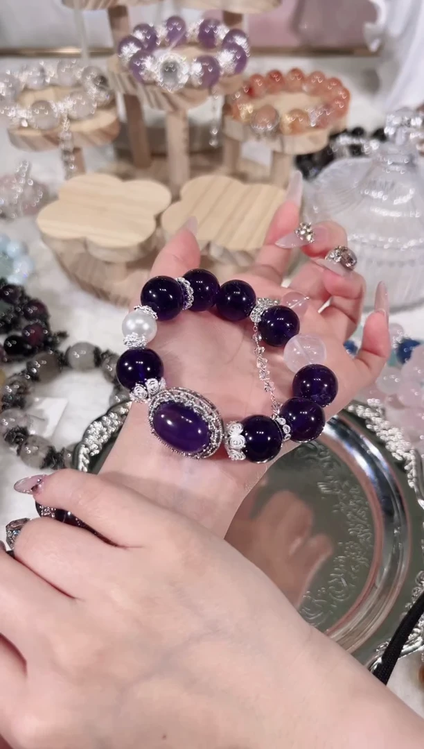 【闪购商品】水晶手链未镶嵌天然水晶默认微瑕 多样性发货发其一