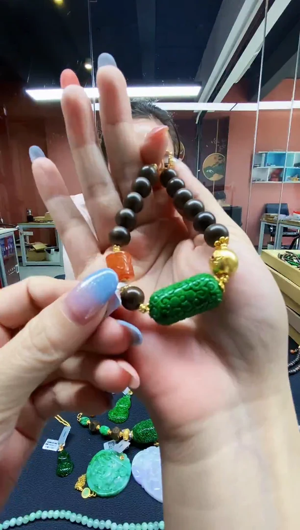 颈饰未镶嵌翡翠翡翠手串
