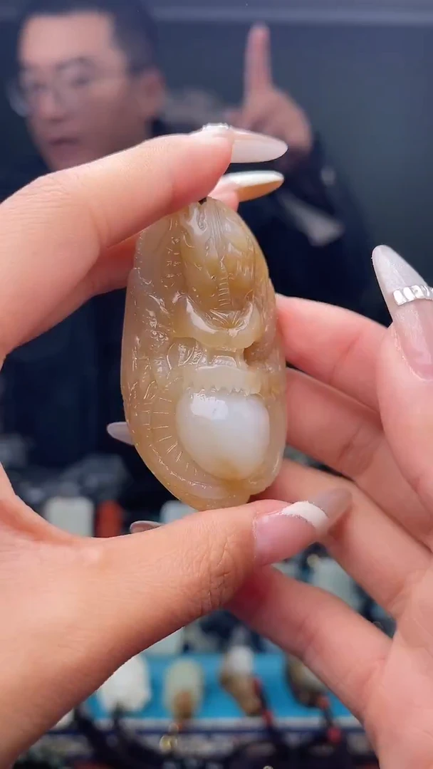 未镶嵌和田玉挂件1