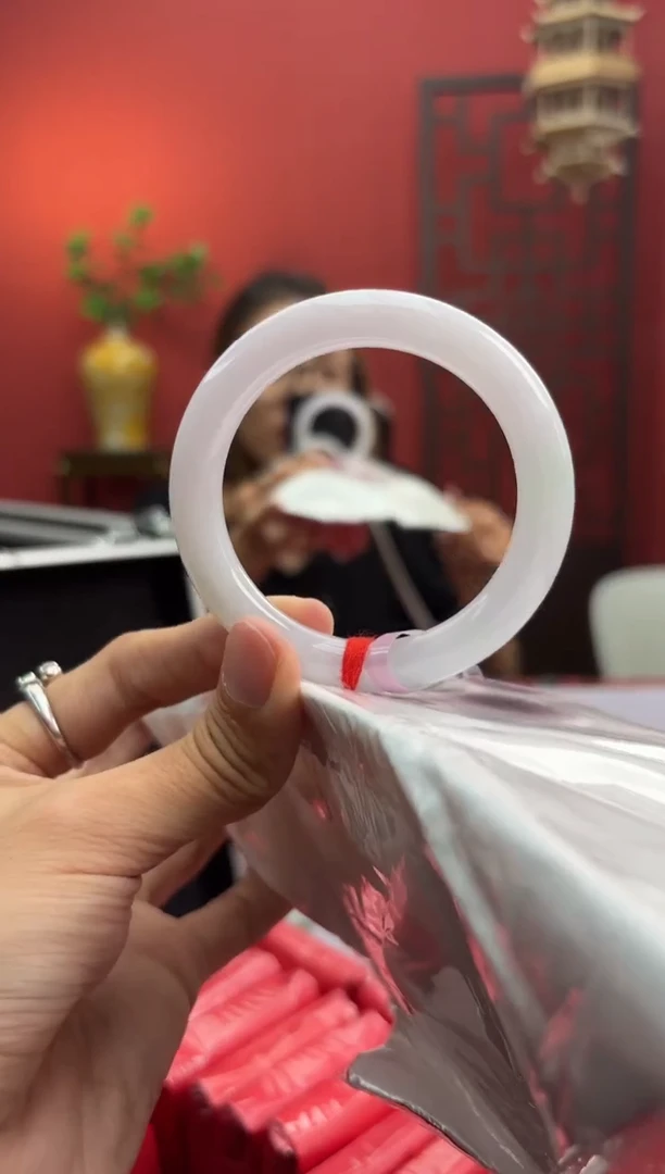 翡翠手镯未镶嵌12手镯