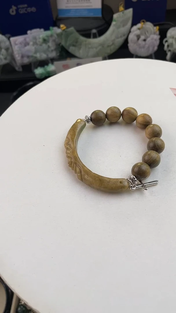 未镶嵌手链翡翠手工定制默认微瑕主播介绍为准