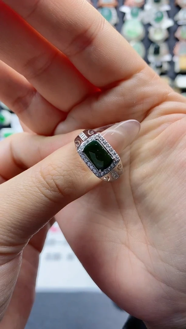 【闪购商品】翡翠戒指银S925镶嵌天然A货翡翠开口男戒