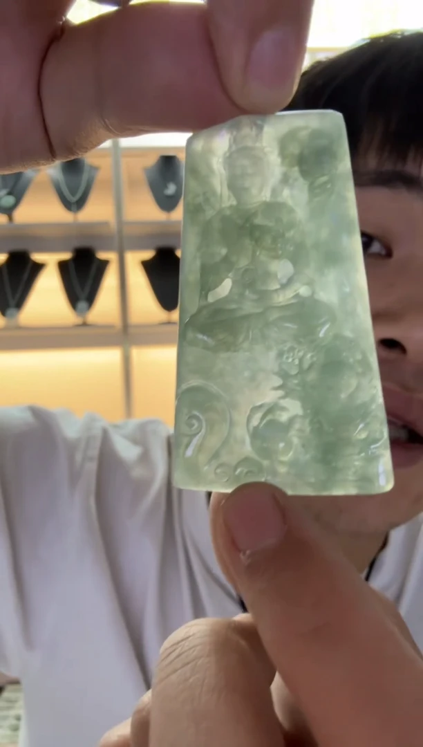 【闪购商品】翡翠颈饰未镶嵌天然翡翠A货孤品一件