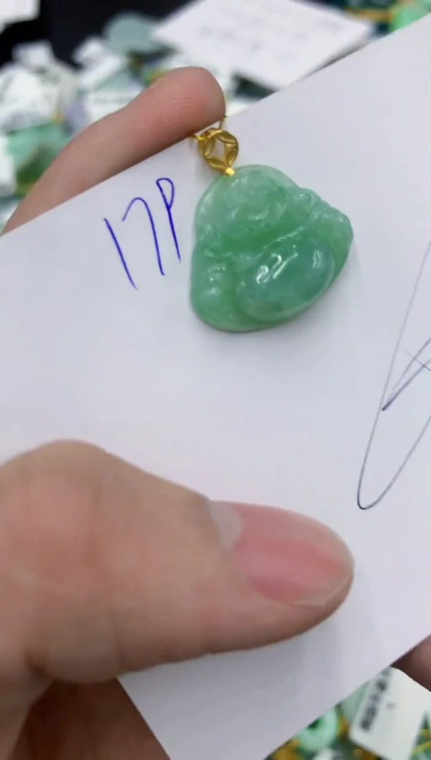 翡翠未镶嵌颈饰1111111111111