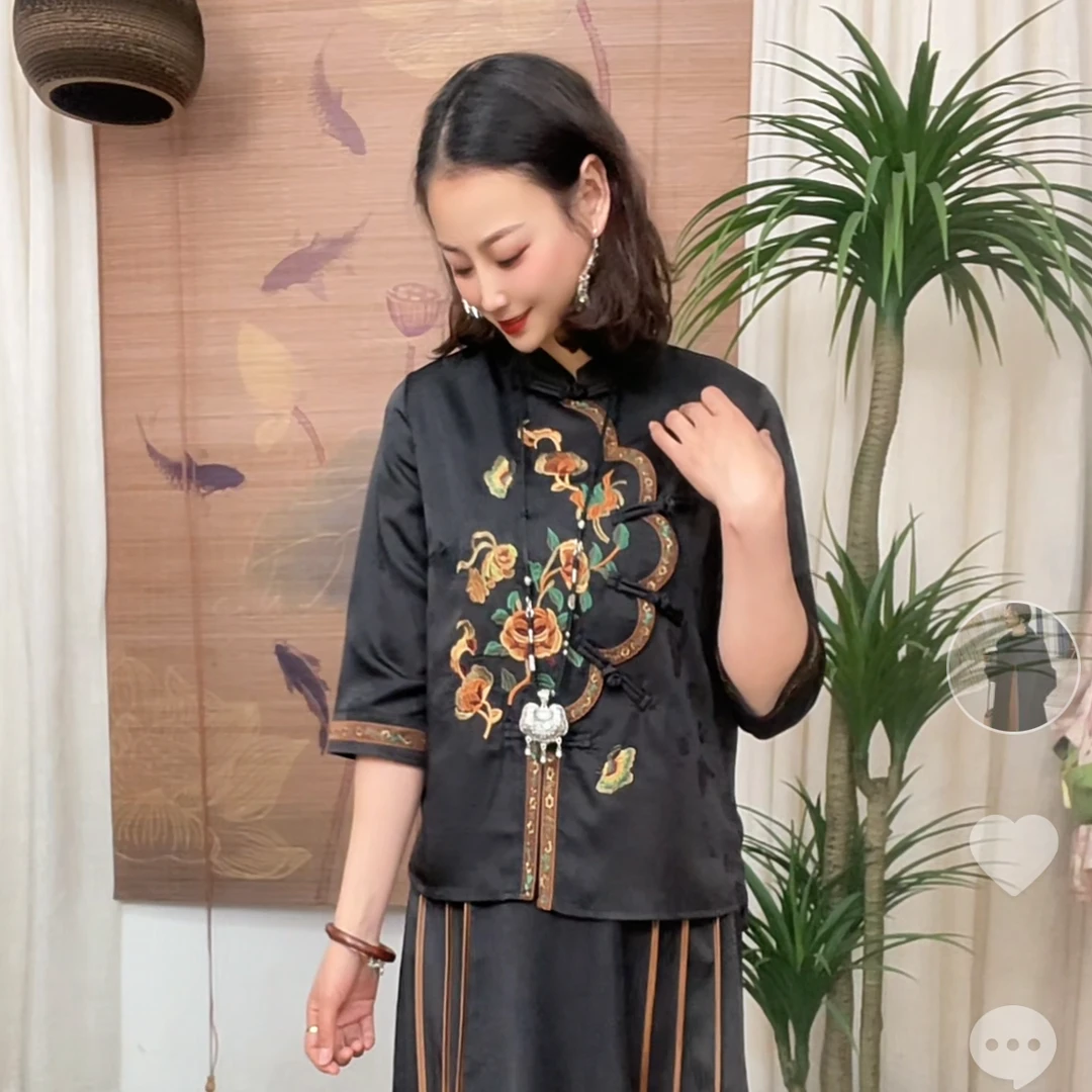 438高货新款蝶中花刺绣显瘦复古新中式百搭气质网红民族风上衣