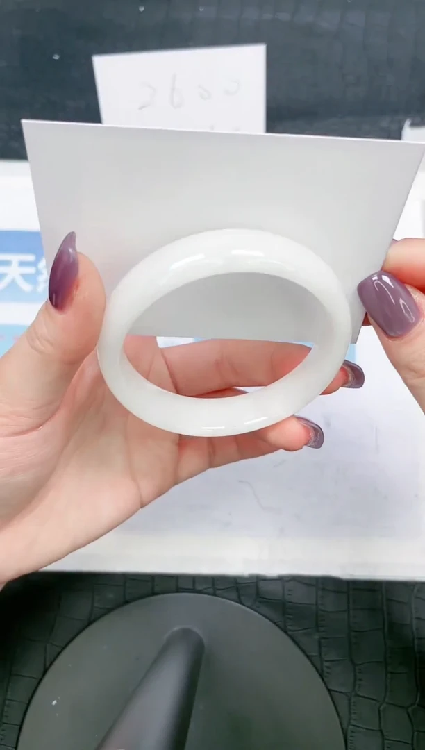 【闪购商品】和田玉手镯未镶嵌67-53.8