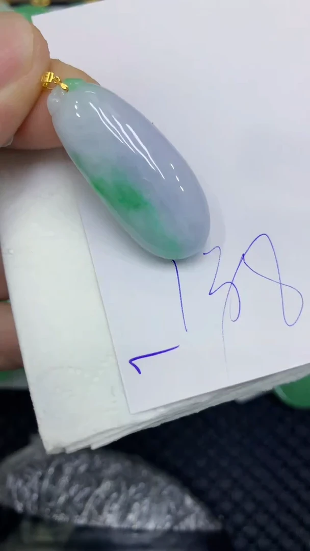 颈饰18K金镶嵌翡翠翡翠11111