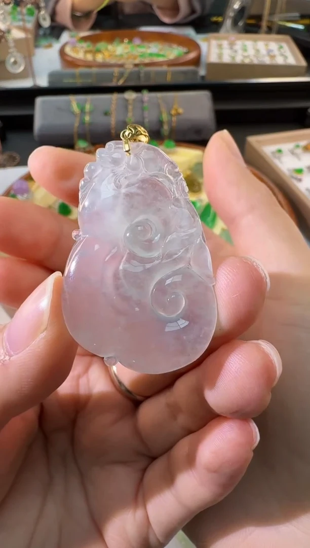 【闪购商品】翡翠颈饰18K金镶嵌缅甸翡翠A货吊坠