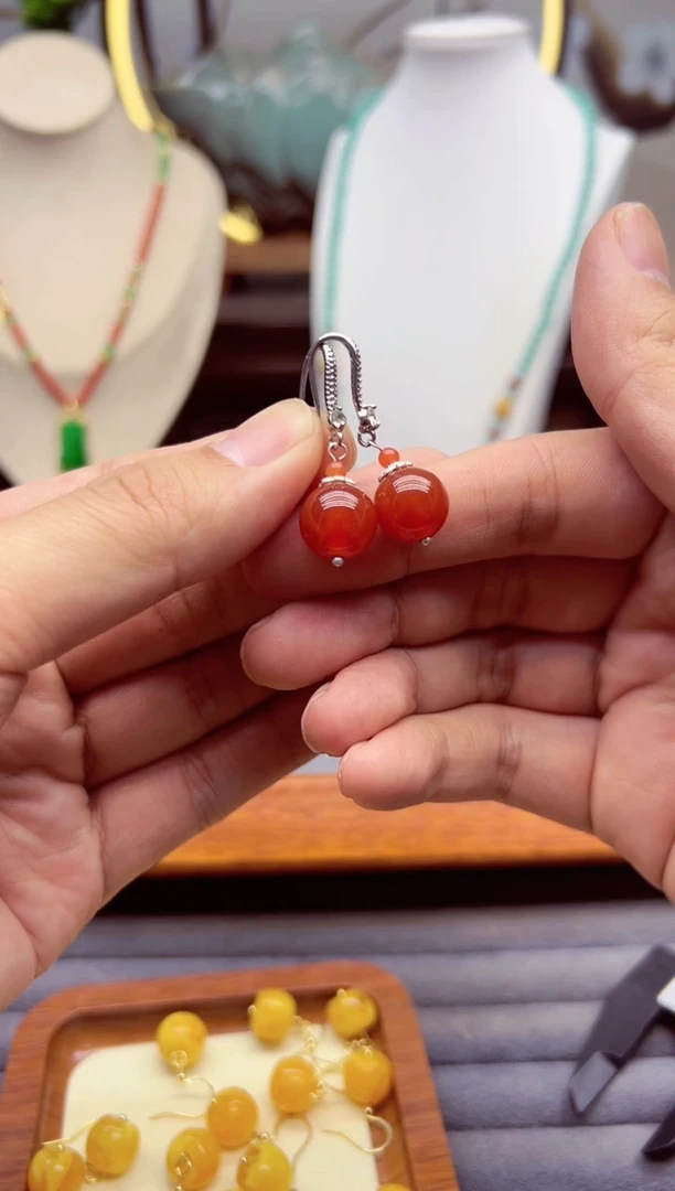 【闪购商品】南红玛瑙耳饰银S925镶嵌e394```````