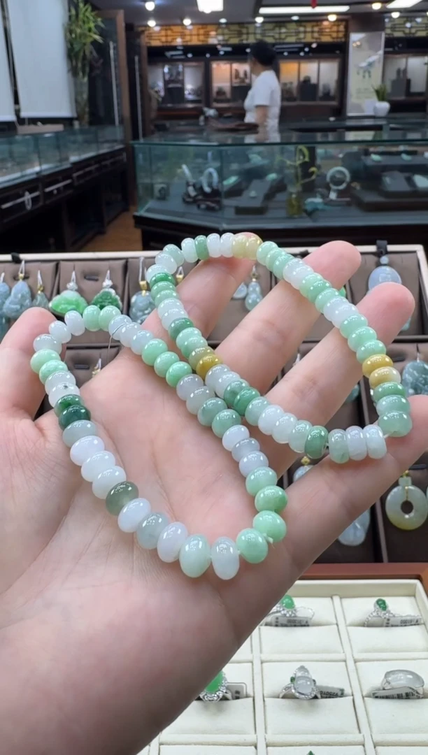 未镶嵌手串翡翠手串(一个多样性发货）