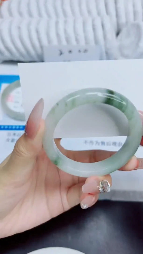 未镶嵌手镯石英质玉60/52