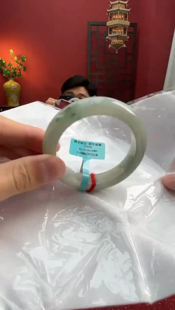 未镶嵌手镯翡翠翡翠手镯3