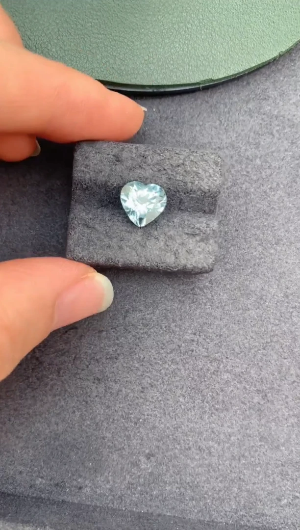 海蓝宝石裸石未镶嵌2.2ct海蓝宝