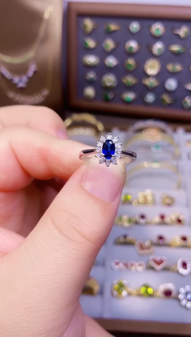 【闪购商品】蓝宝石戒指银S925镶嵌一枚