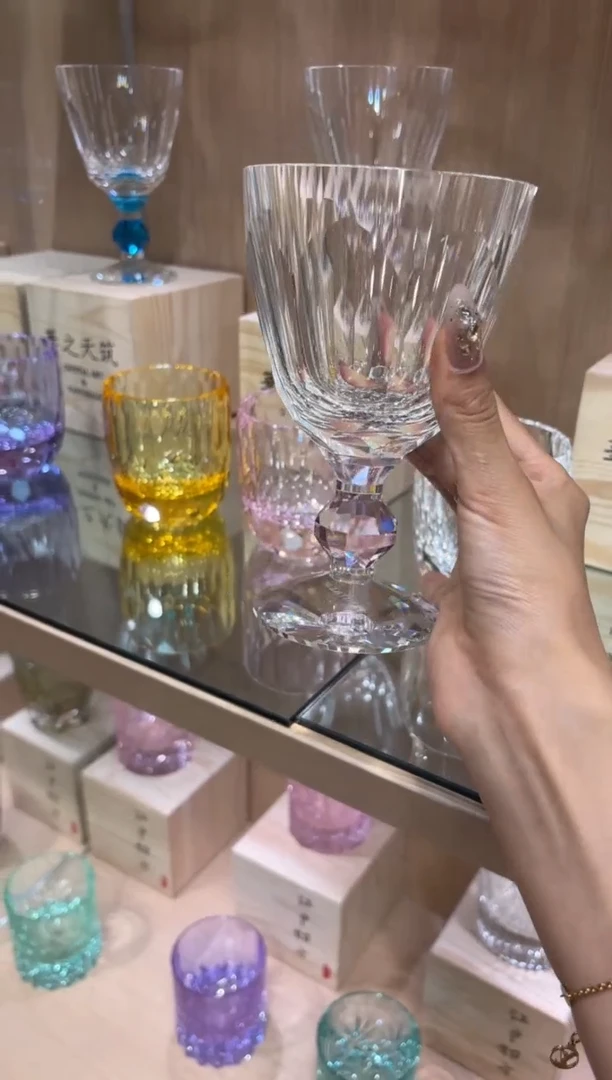直播间单只  粉色高脚杯