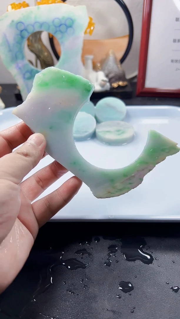 颈饰未镶嵌翡翠天然缅甸A货翡翠