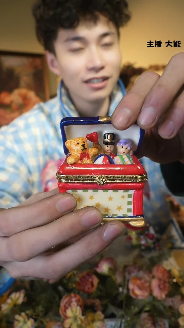 【闪购商品】默认微瑕高端树脂陶瓷摆件W