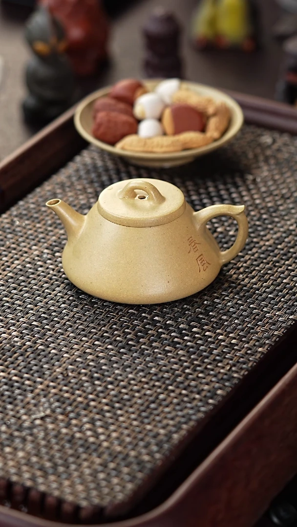 【闪购商品】手工原矿本绿春风子冶  120cc