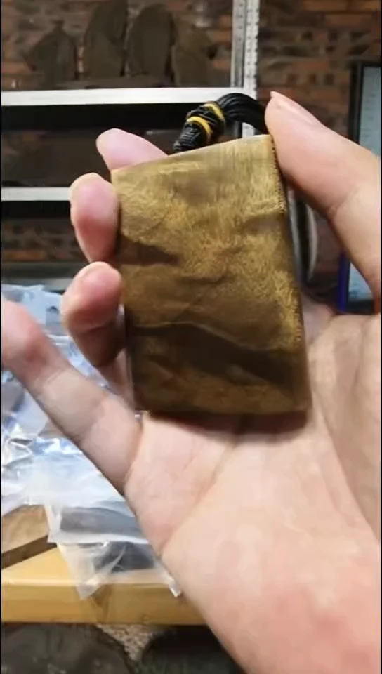 金丝楠无事牌手把件