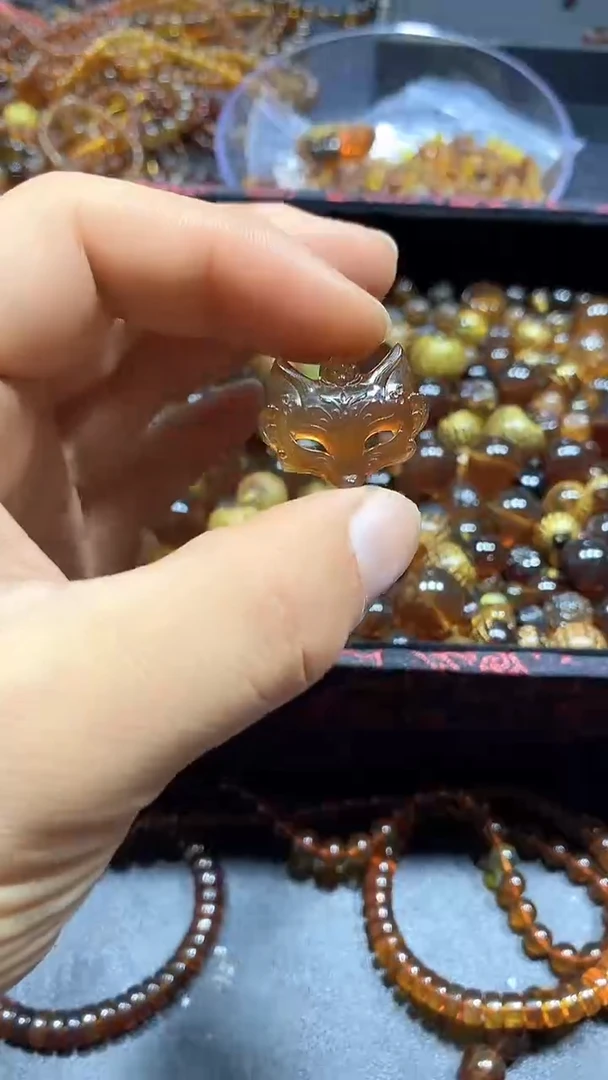 琥珀颈饰未镶嵌天然缅甸琥珀