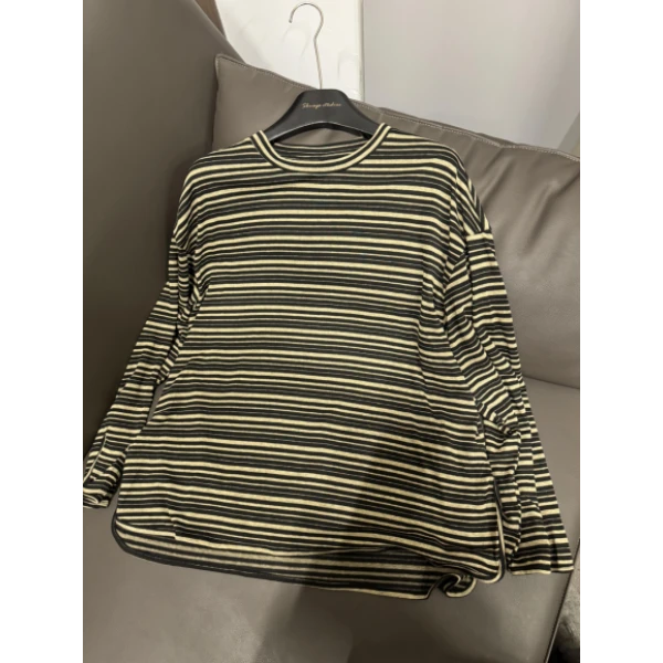 硕哥条纹设计款时尚宽松休闲百搭打底显白长袖T恤 22672