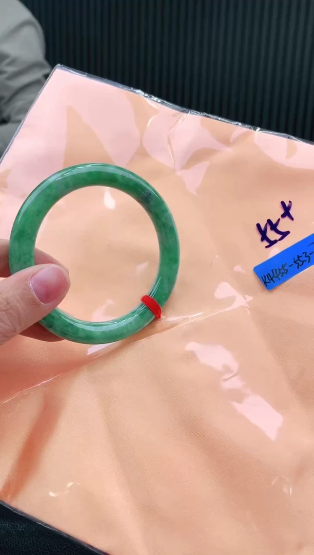 未镶嵌手镯翡翠55+