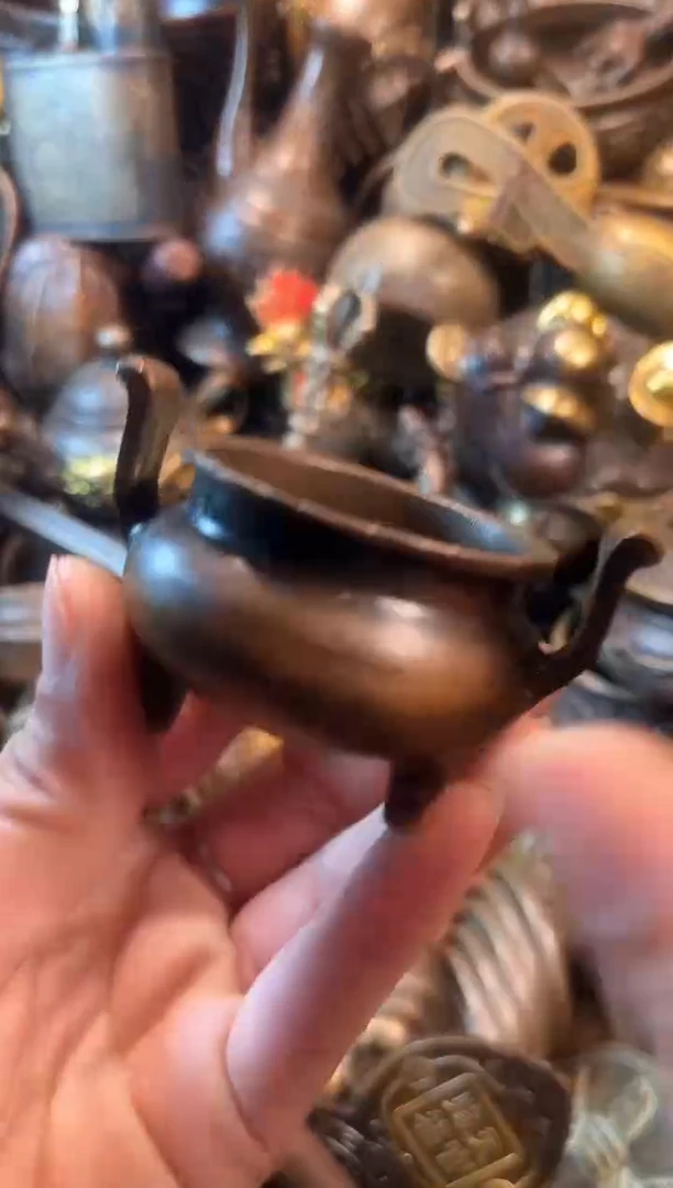 精美铜器点击下单