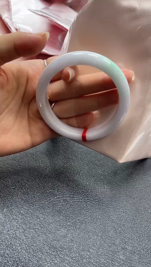 未镶嵌手镯翡翠0903563264