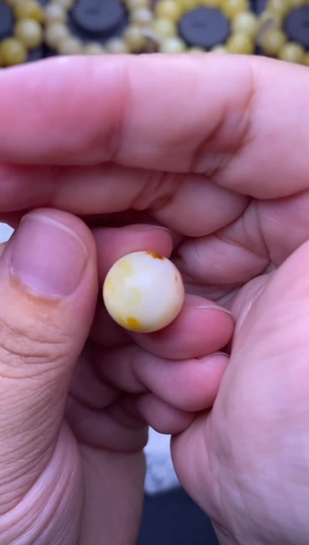 裸石琥珀未镶嵌大小姐珠宝严选36