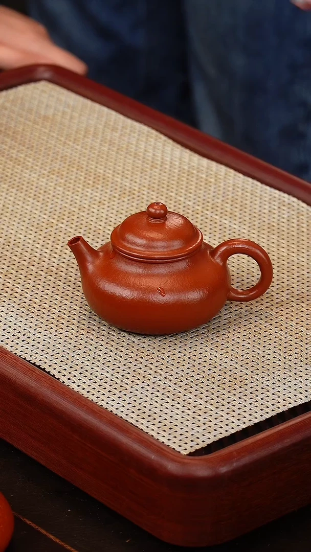 茶壶紫砂大红袍容天