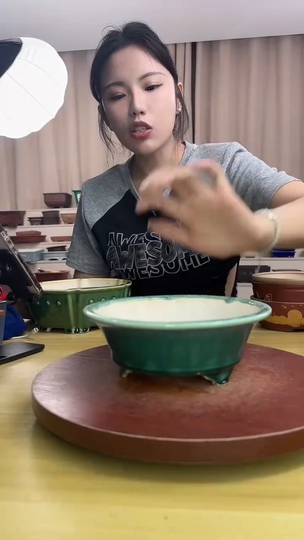 紫砂花盆浅草紫砂花盆微瑕