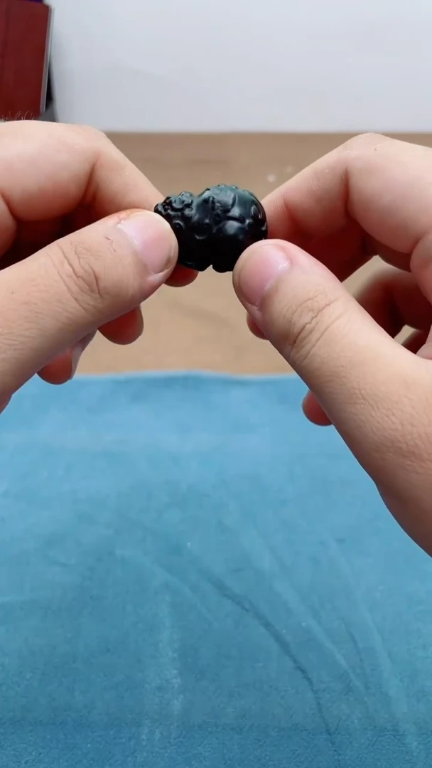 和田玉未镶嵌颈饰1