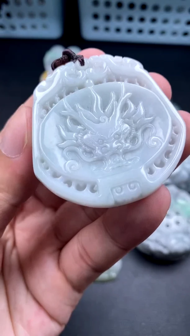 吊坠(不含链)未镶嵌翡翠1