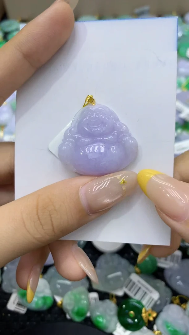 颈饰18K金镶嵌翡翠天然麻烦翡翠A货
