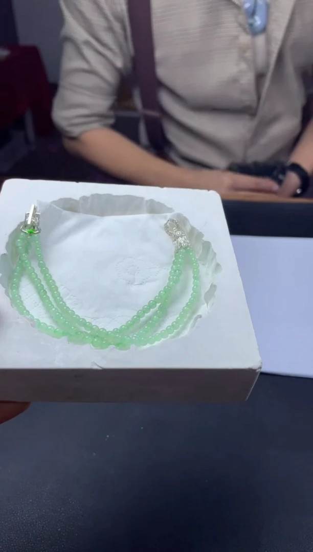 【闪购商品】翡翠颈饰银S925镶嵌手链