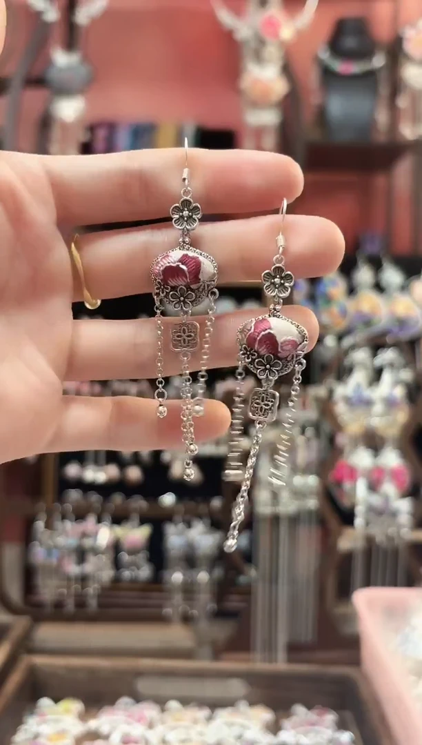 织绣 云织谣民族风精美饰品  381