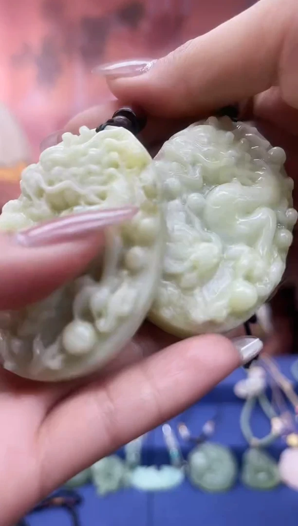 未镶嵌岫玉吊坠多样性发 货拍一发一